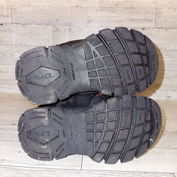 Children's Place snow boots size 8. ^ - Picture 5 of 8